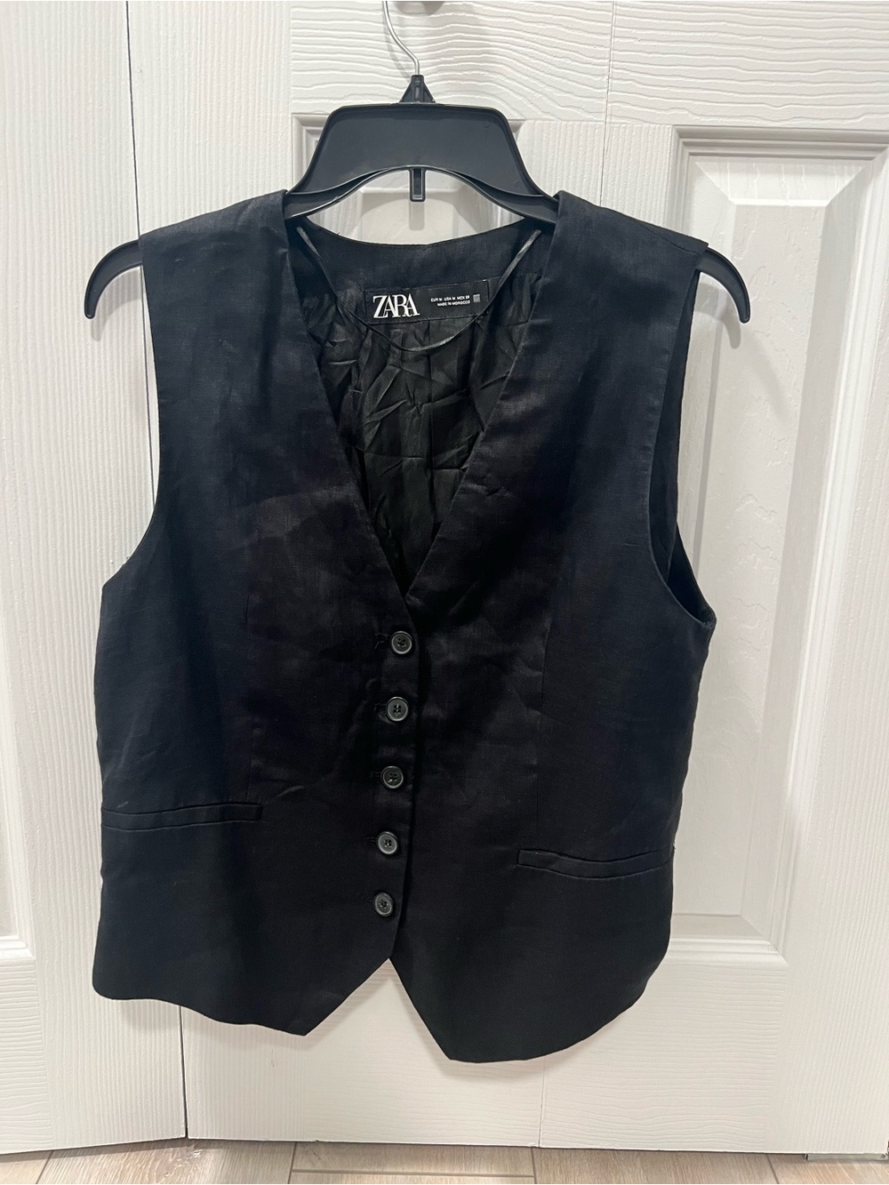 Zara Black linen Button Front Vest